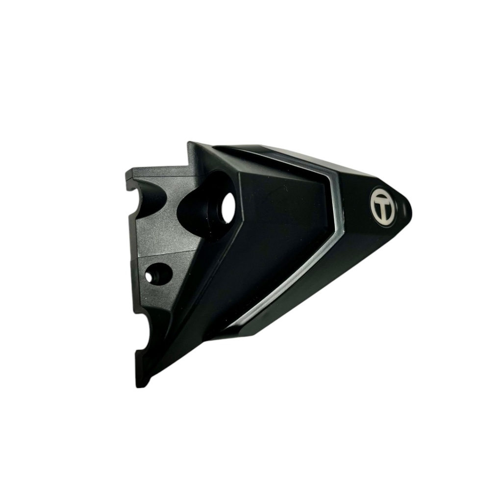 deck cover
front left/rear right (Cubierta plataforma delantero izquierda y trasera derecha) Teverun Fighter 11