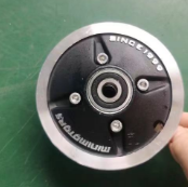 Front wheel with bearing (Rueda delantera con rodamiento) Futecher Gun 